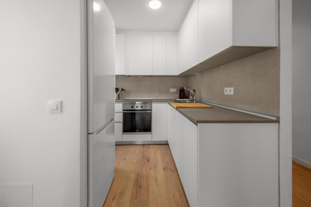 2 Bedrooms 1 Bathroom Furnished - Delicias - Bright - Mintystay Madrid Exteriér fotografie